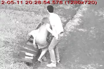 Az elit fiatal apa lánya szex film ribanc először adja magát új apukájának.