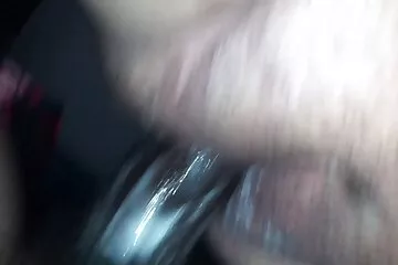 Egy okos lány eljött egy pornó castingra, és beiratkozott egy apa és lánya szex profihoz.
