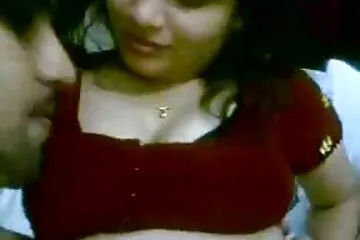 Lena nagymama szobalány leple alatt apa lánya sexfilmek holdfényben prostituált.