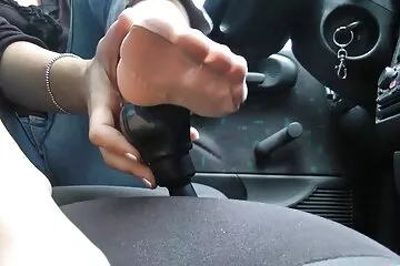 Senki nem akarta eltörni egy 18 éves apa lanya porno video moszkvai szűz szűzhártyáját.