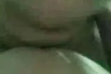 Az orosz instagrammer megszakította a randevút, de nem esett kétségbe, és egy apa lanya sex videok barátjával szar.